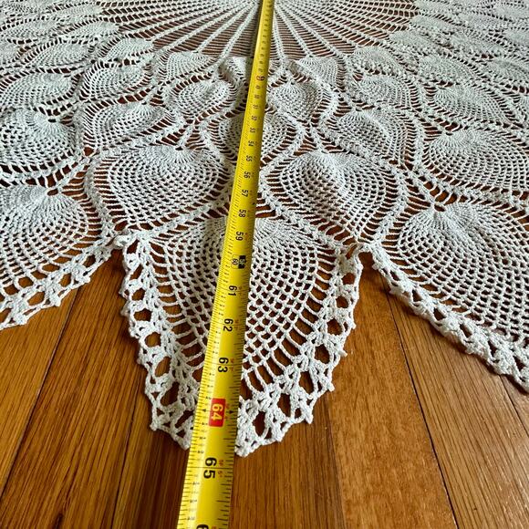 Vintage Hand-Crocheted Round Lace Tablecloth – 64” Peacock Pattern - Picture 7 of 10